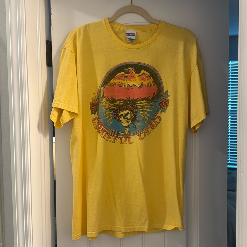 Junk Food Clothing - Yellow Grateful Dead vintage tshirt - size medium